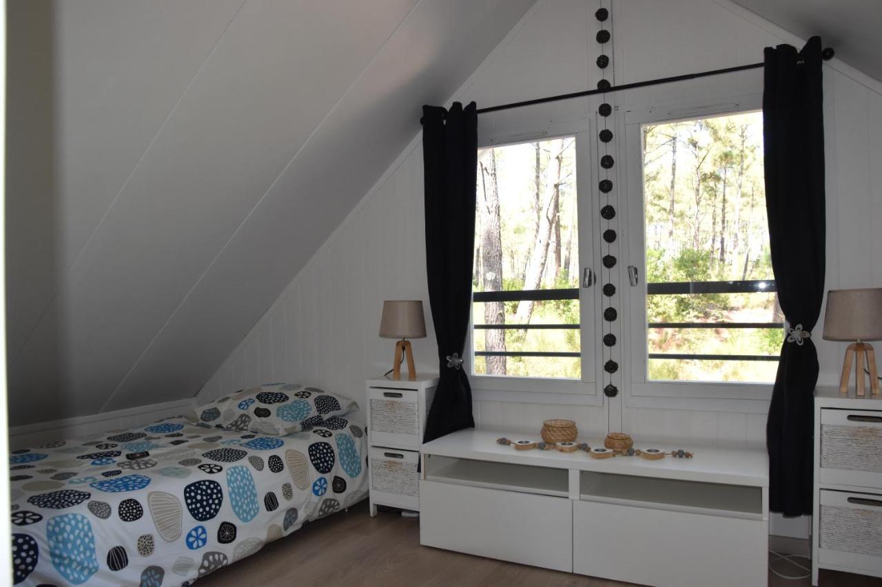 Вілла Domaine Residentiel Naturiste De La Jenny Chalet 6 Pers Ле-Порж Екстер'єр фото