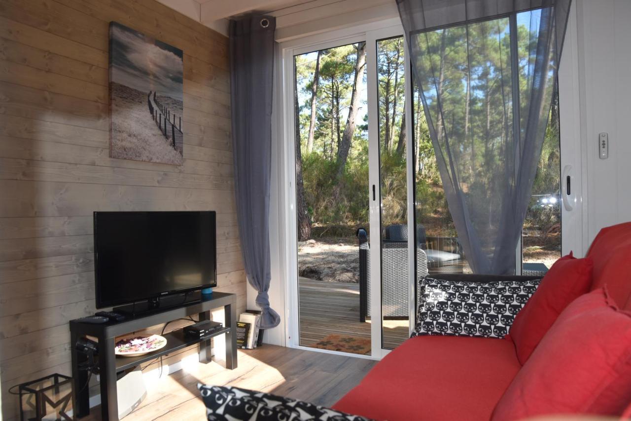 Вілла Domaine Residentiel Naturiste De La Jenny Chalet 6 Pers Ле-Порж Екстер'єр фото